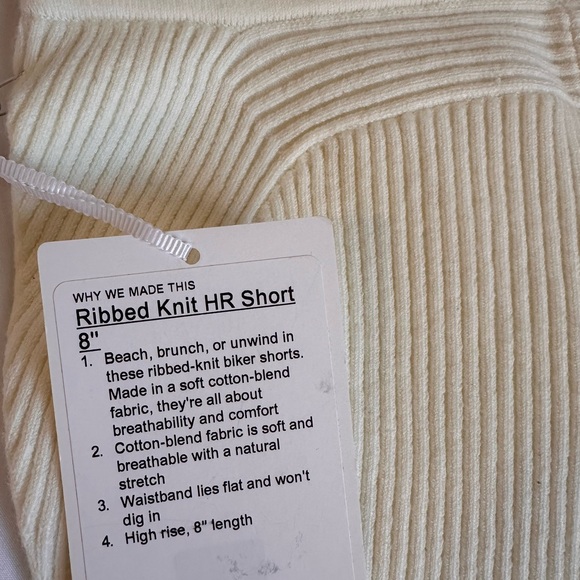 Lululemon Ribbed Knit HR Short - Picture 6 of 6